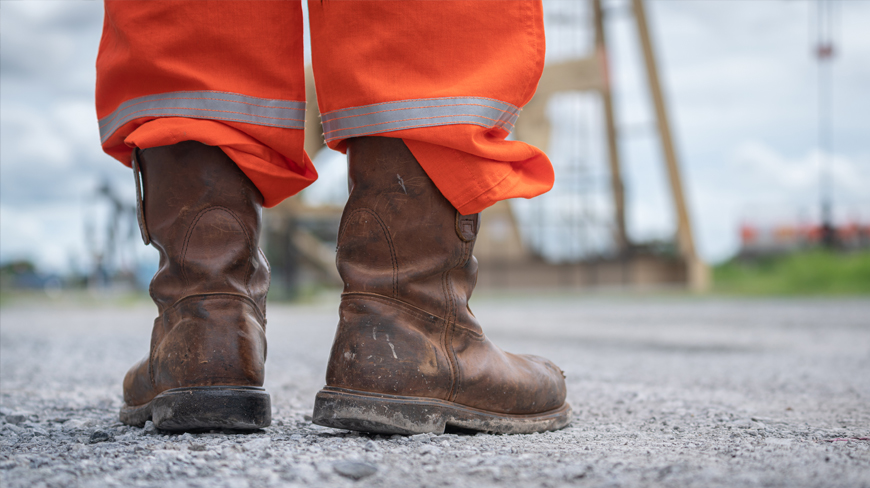 Wellies Sales 37 Wellies Sales -Wellies Sales rigger boots vs lace up safety boots